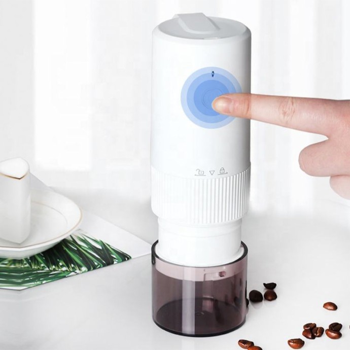 Classic compact and lightweight coffee grinder