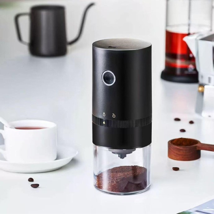 Lightweight and durable USB rechargeable coffee grinder