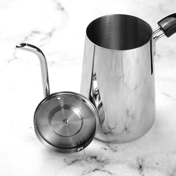 Long narrow spout gooseneck coffee kettle
