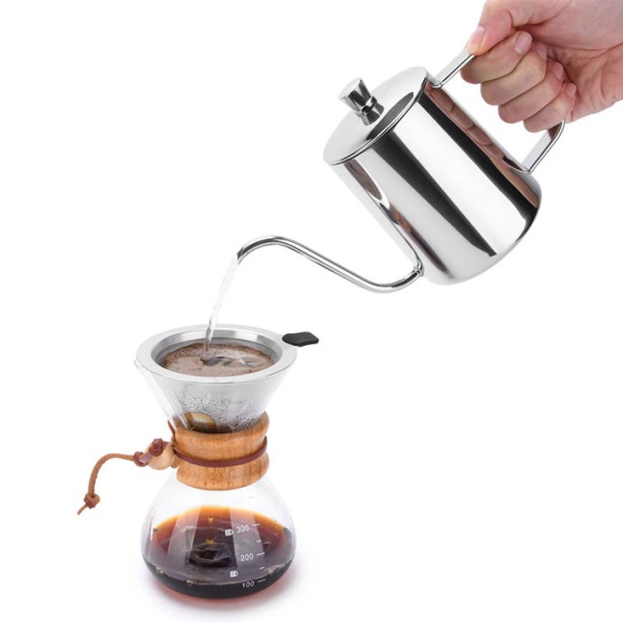 Large-capacity drip coffee maker