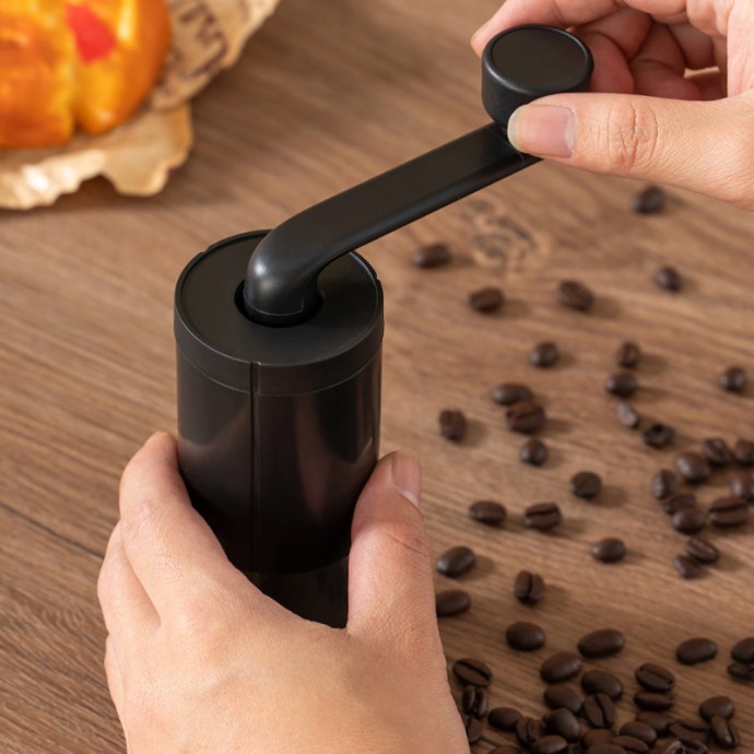 Manual ceramic core coffee grinder