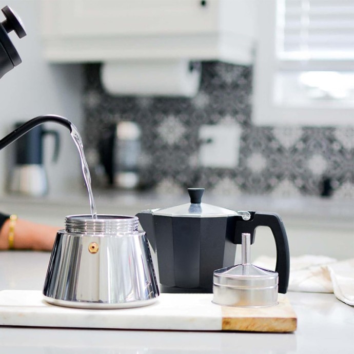 Multifunctional induction cooker moka pot