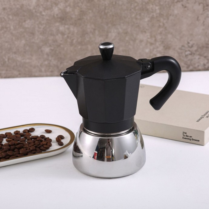 Classic Moka Pot in Matte Aluminum